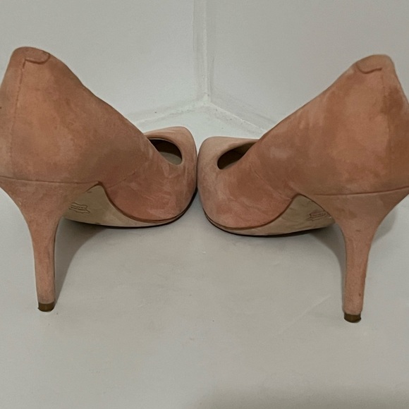 Cole Haan | Pastel Peach Suede Pointy Toe Heels - Picture 9 of 14